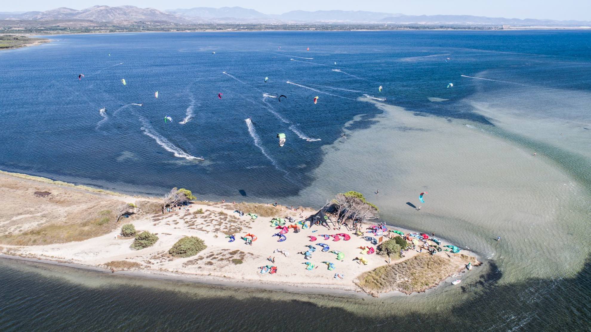 Punta Trettu Kite Spot auf Sardinien, dem Paradies des Kitesurfens