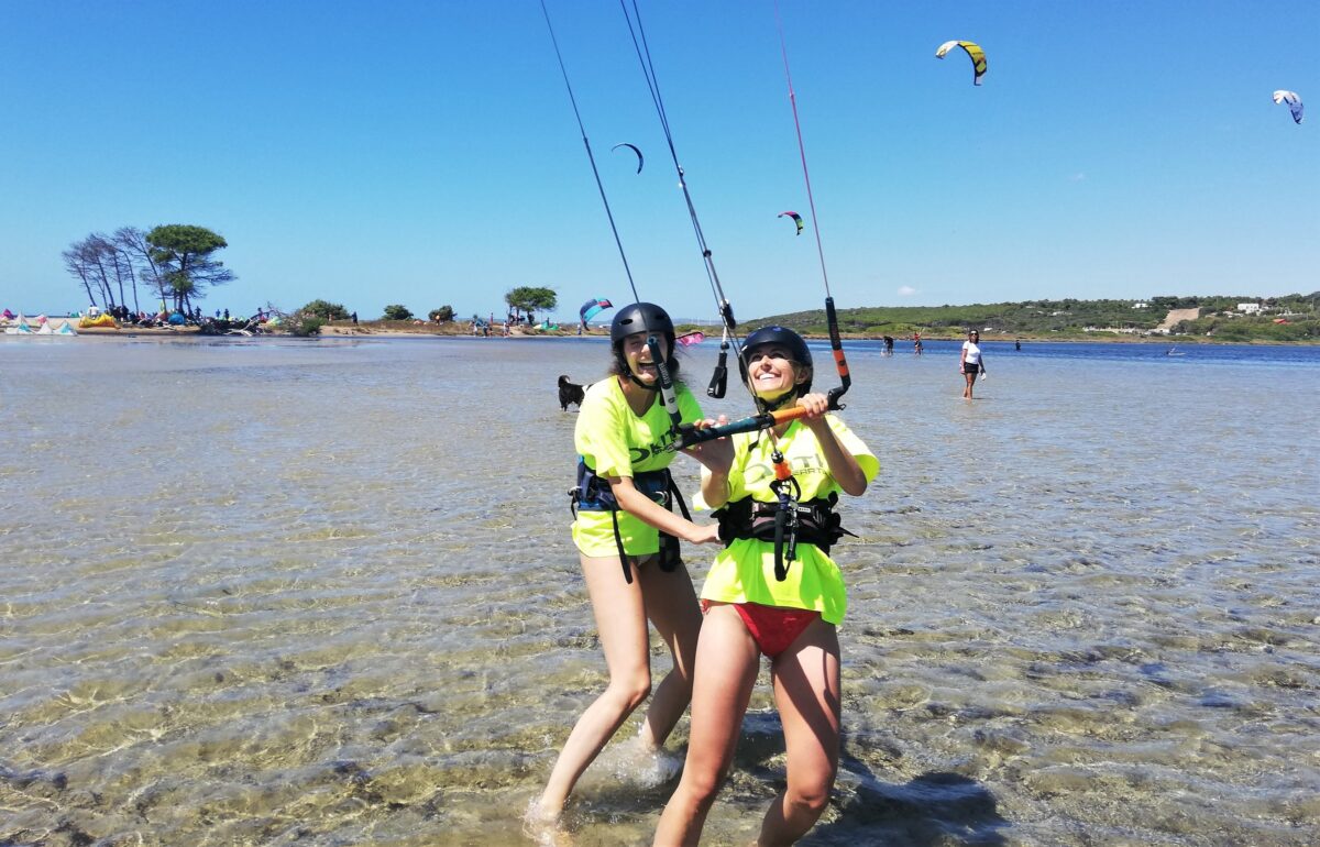 Kitesurfkurs für Anfänger in Punta Trettu Sardinien